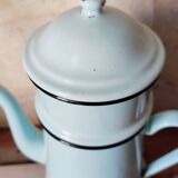 Cafetière ou théière en métal émaillé