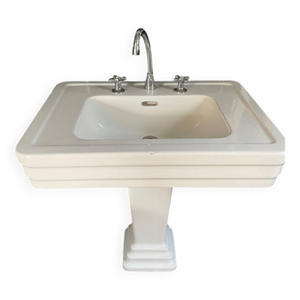 1930s art deco pedestal washbasin