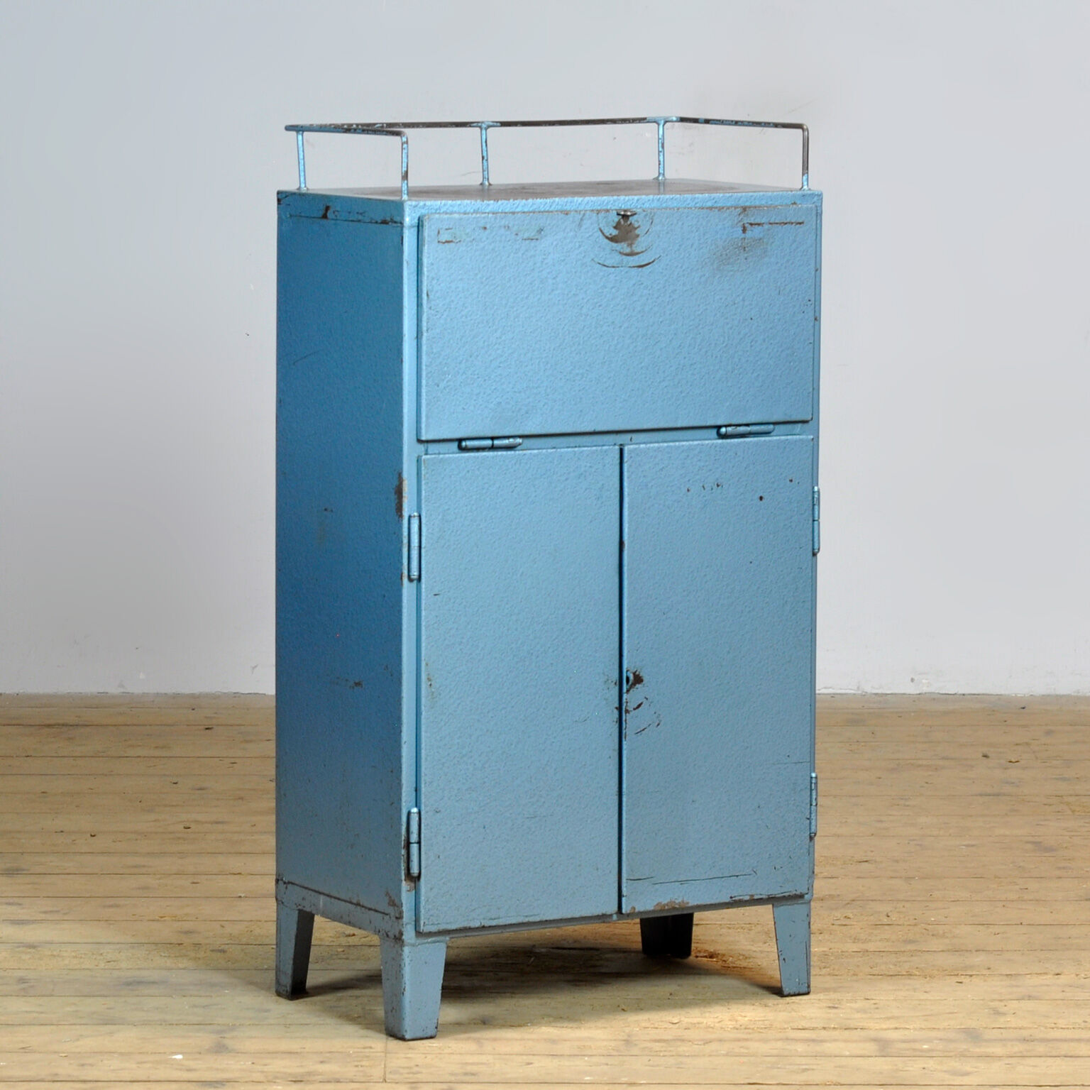 Industrial four-drawer cabinet from the 1970s