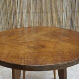 Guéridon ou table basse en noyer art déco.