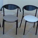 6 gondola-style chairs with luxurious metal structure and imitation leather