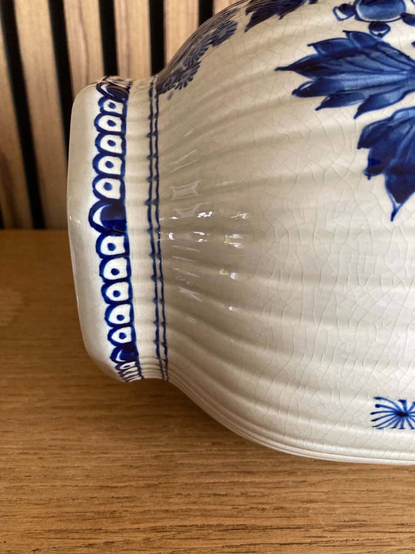 Vase with lid Delf