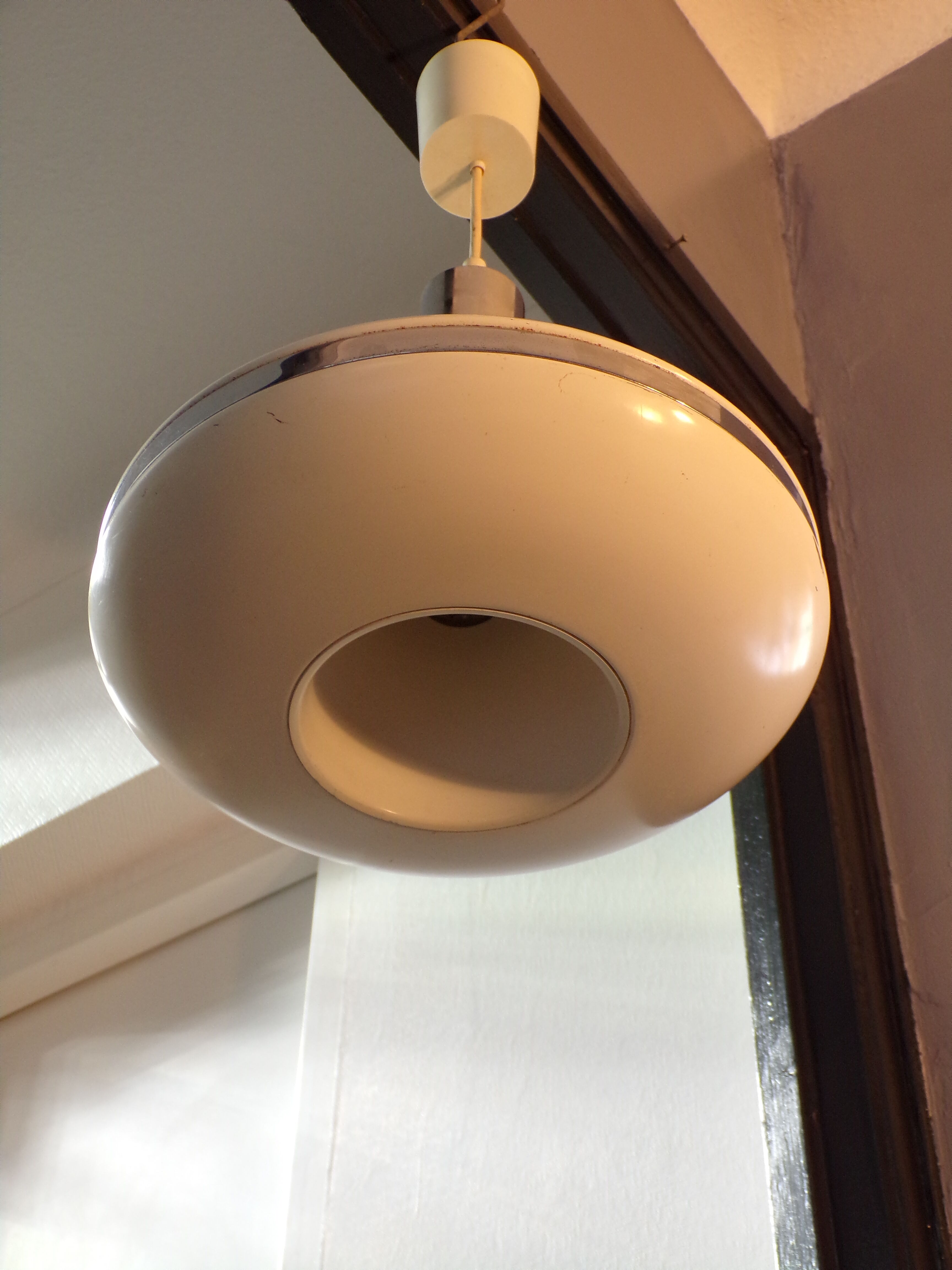 Suspension UFO Solken Leuchten