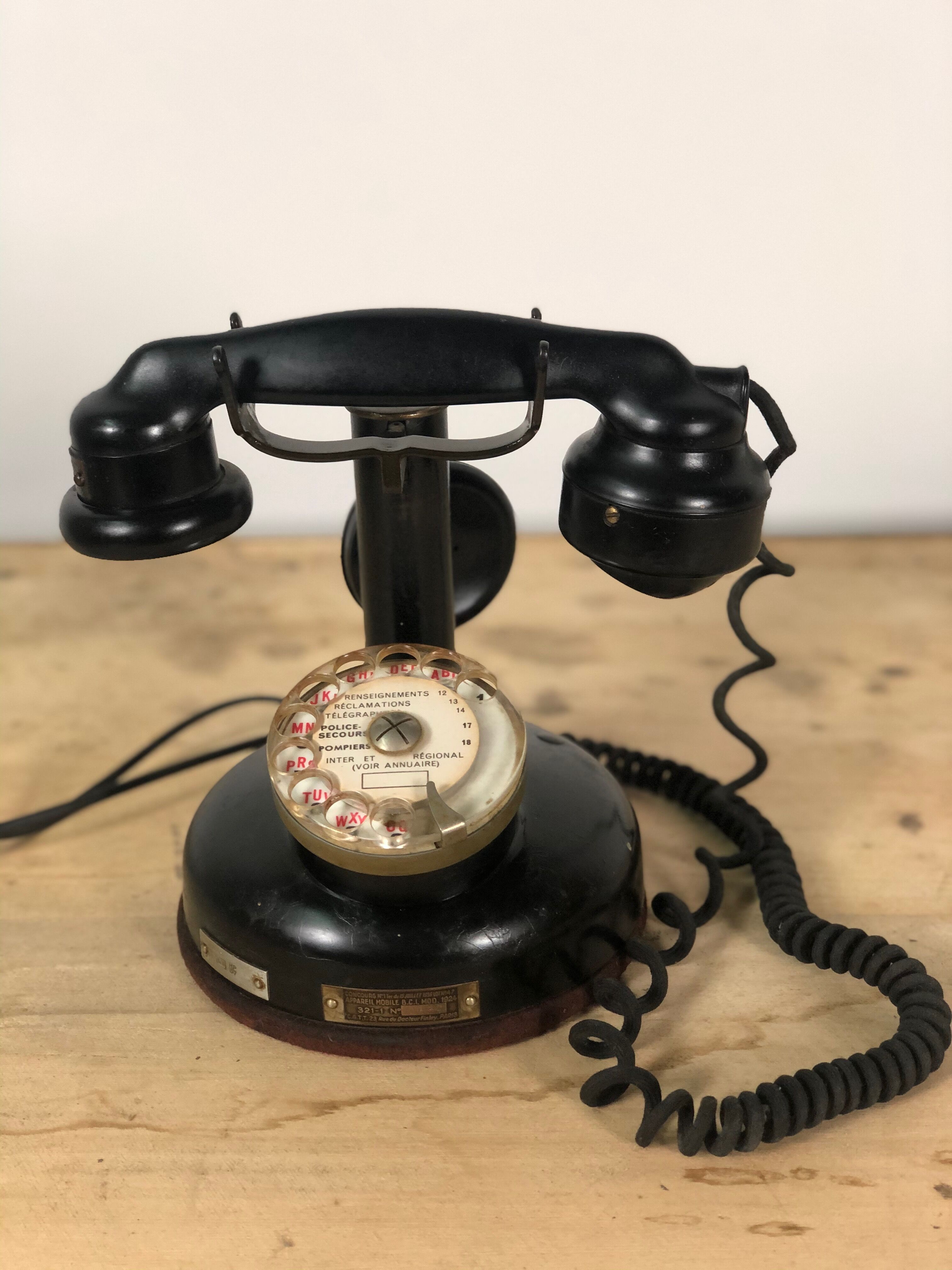 Old column phone in Bakelite and metal 1936