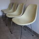4 chaises coque Eames crème Herman Miller