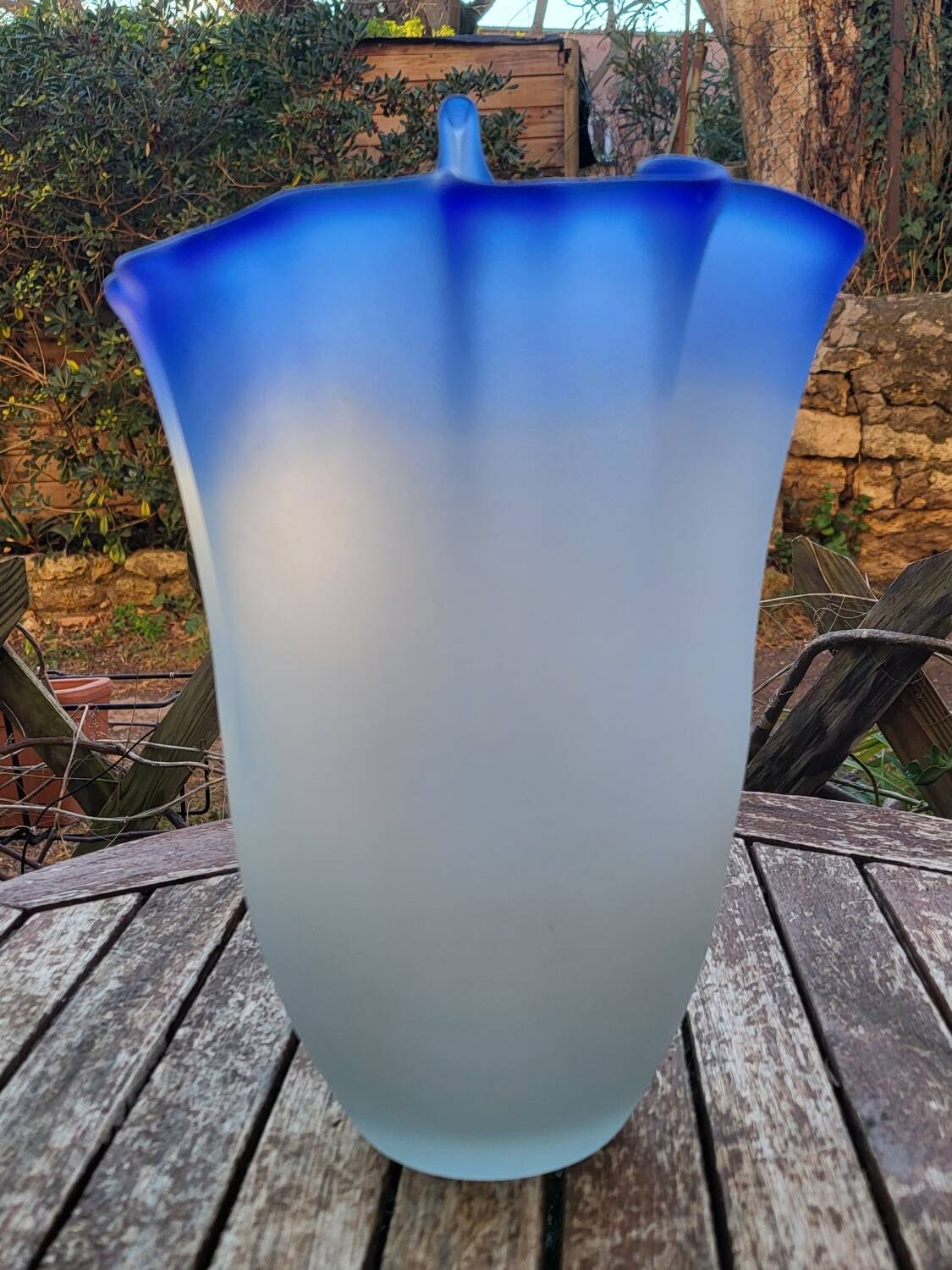 Murano handkerchief vase