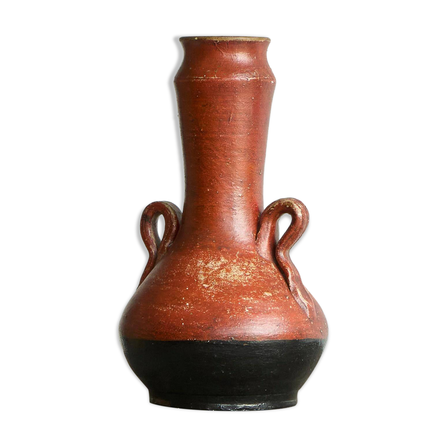 Sculptural ceramic vase from the early 20th century.