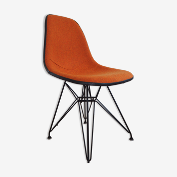 Chaise DSR de Charles & Ray Eames édition Herman Miller