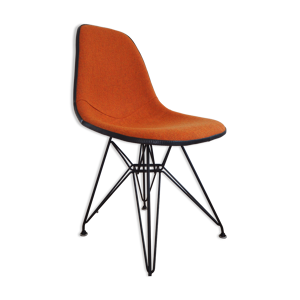 Chaise DSR de Charles - ray eames