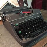 Underwood typewriter