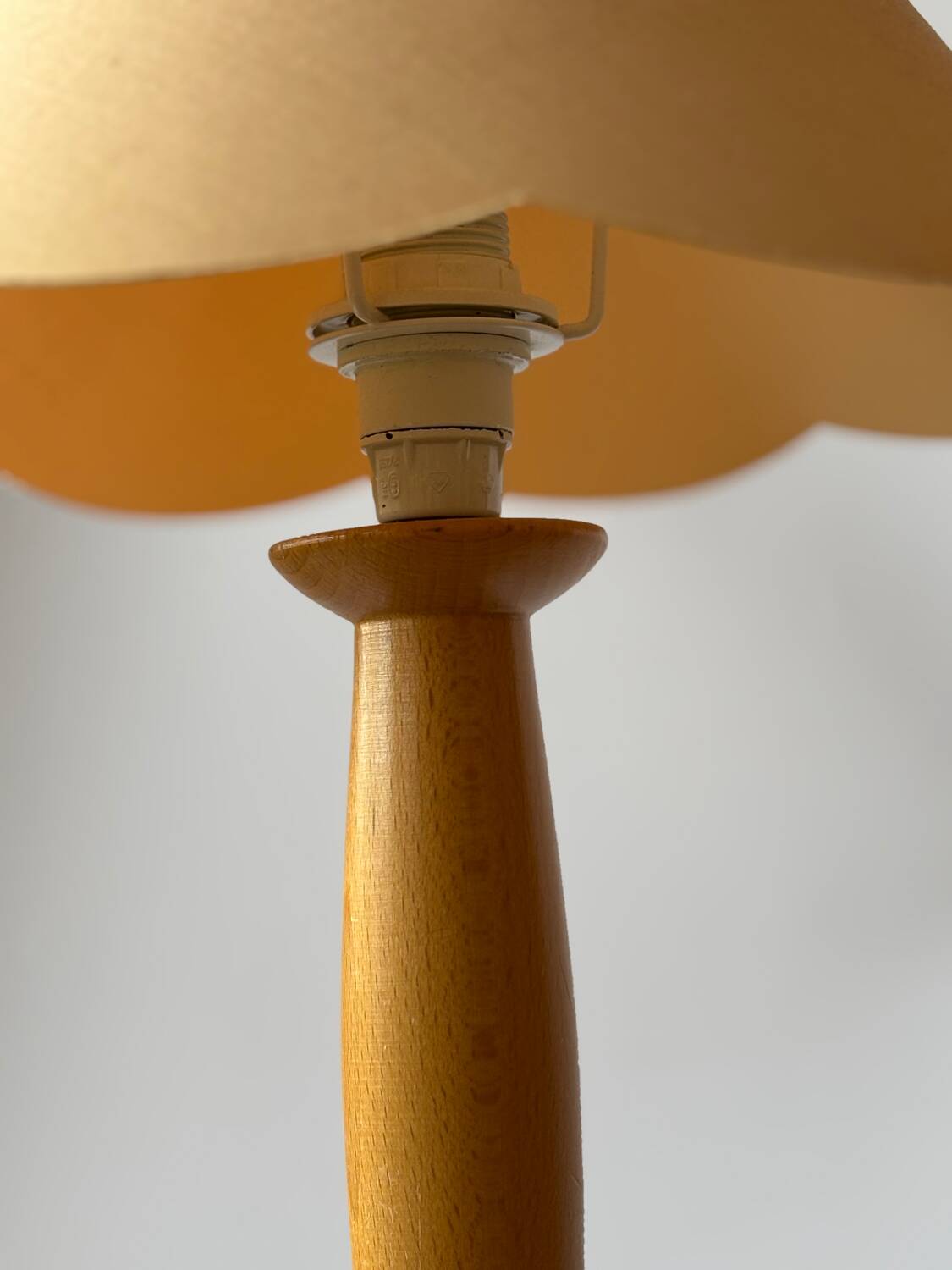 2 vintage wooden and fabric bedside lamps