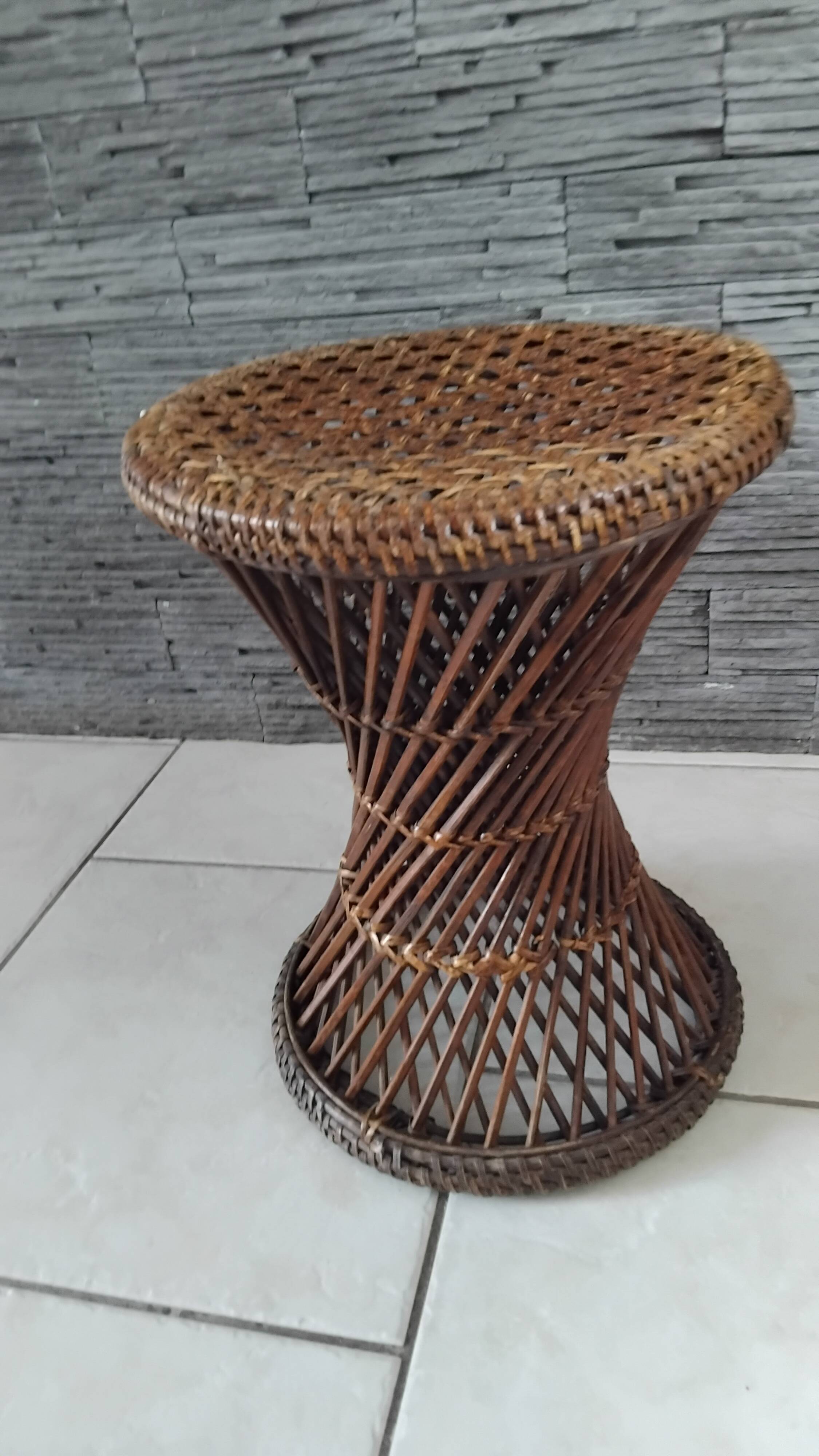 Tabouret en osier et rotin vintage