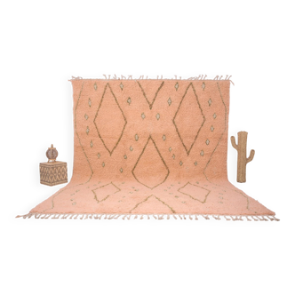 Traditional handmade carpet 250cm x 150cm Moroccan