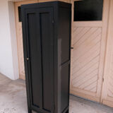 Armoire parisienne