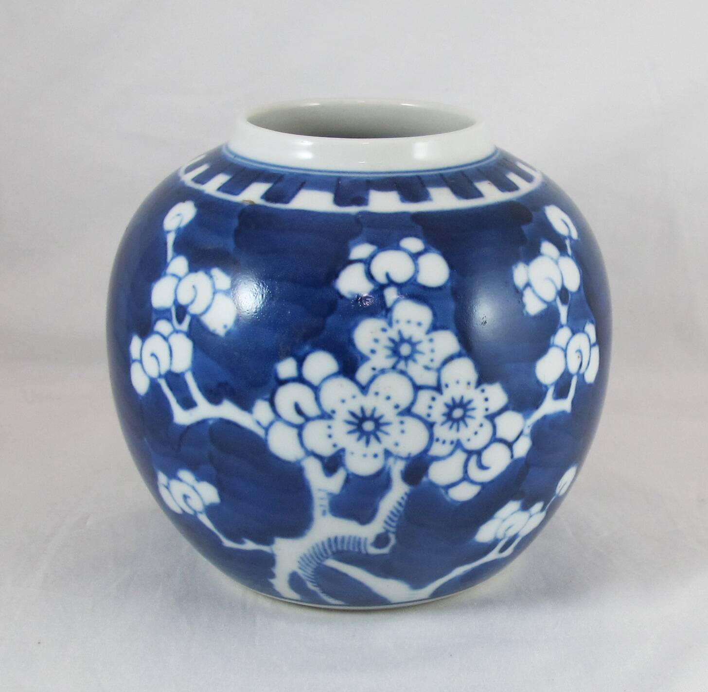 Petit pot en porcelaine bleu blanc Chinois Chine