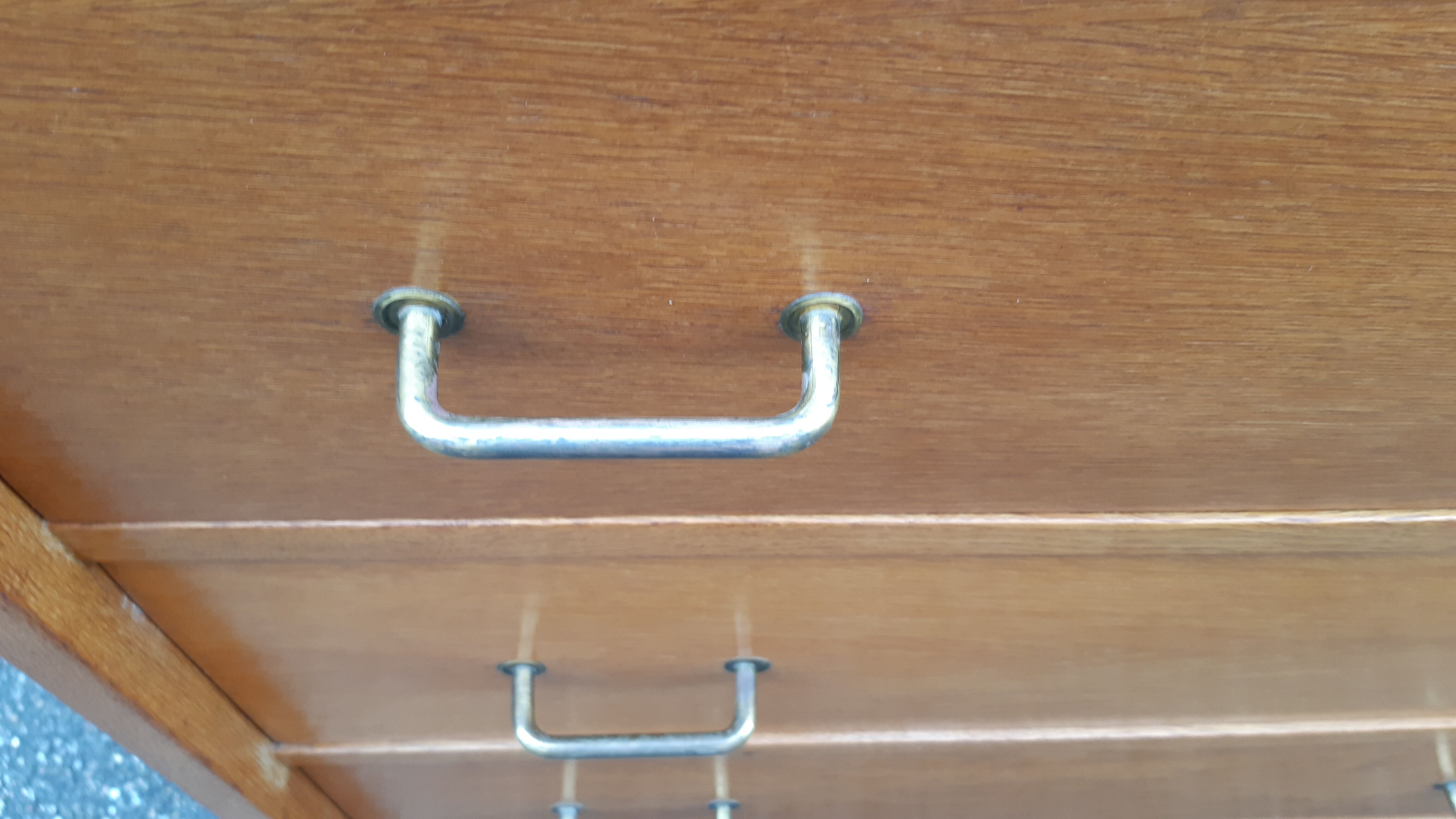 Vintage chest of drawers feet compass golden oak 1950