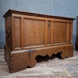 Oak chest with moulded panels – rustic work – 18th century