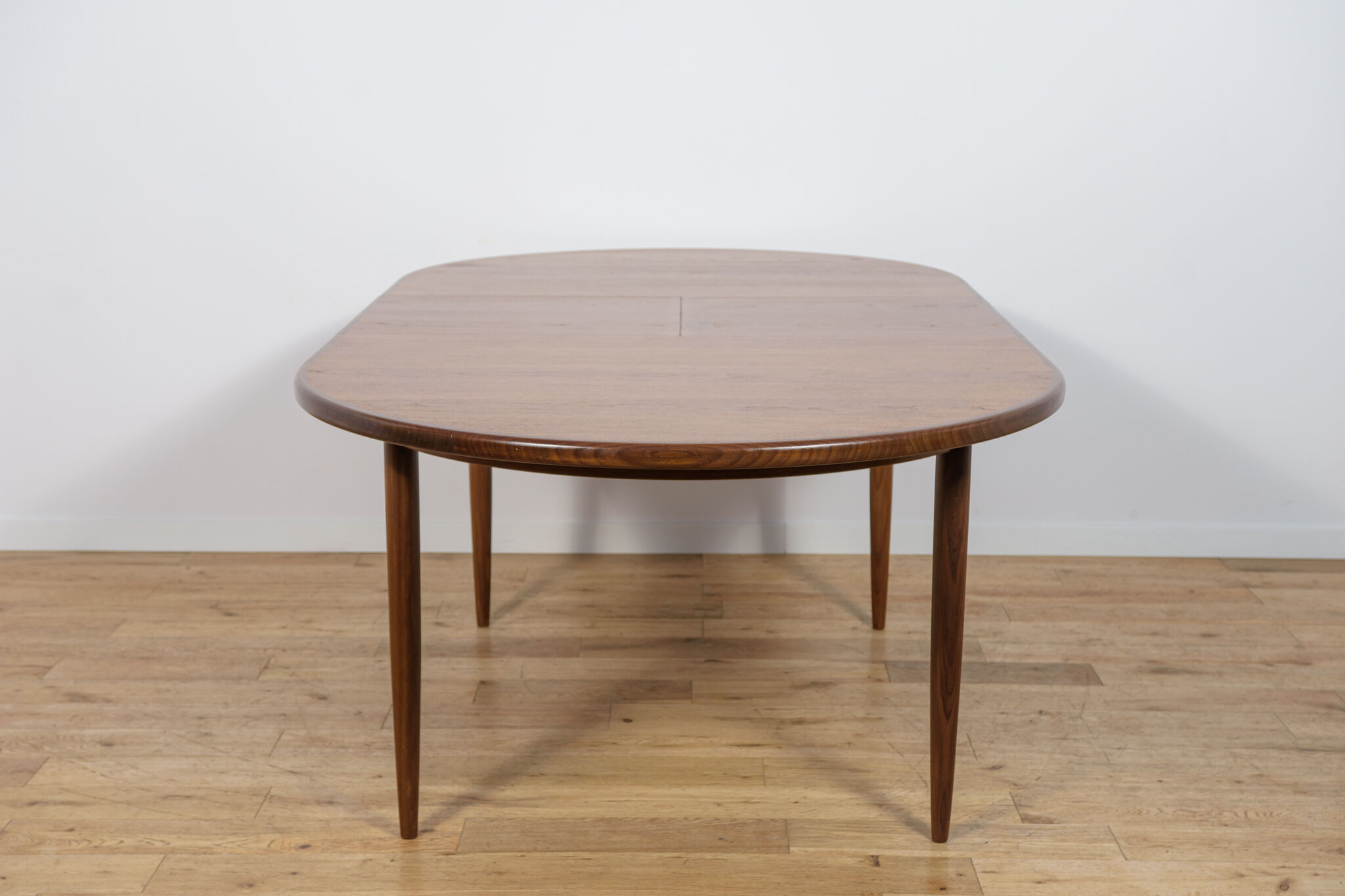 Mid-Century Modern Teak Oval Dining Table from G-Plan, United Kingdom, 1960s