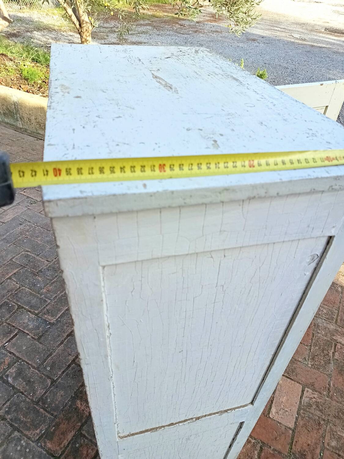 Petite Armoire parisienne