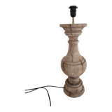 “Brutalist” style lamp base