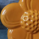 Vintage lamp flower marguerite