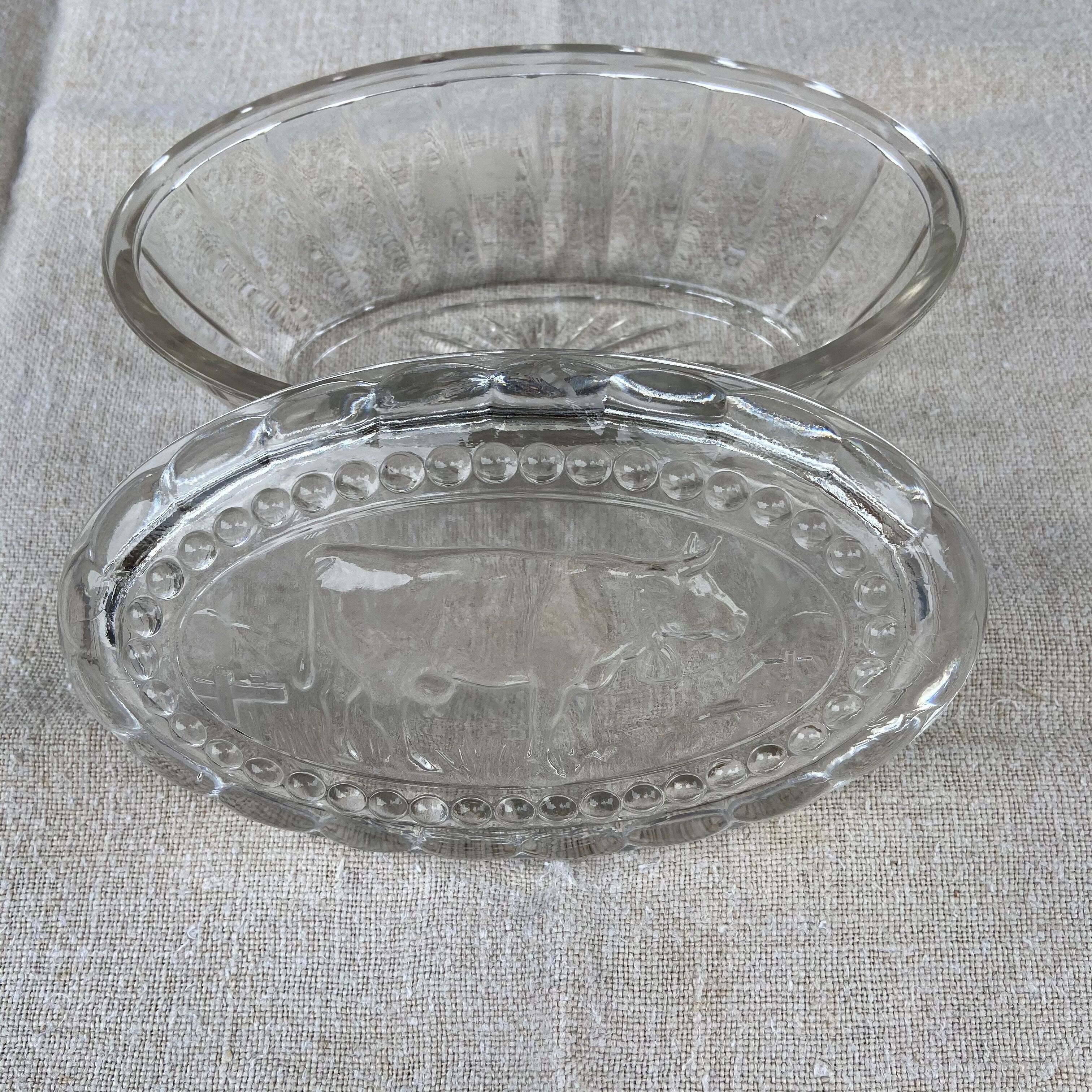 Vintage moulded transparent glass butter - Cow-Blue-60s decoration