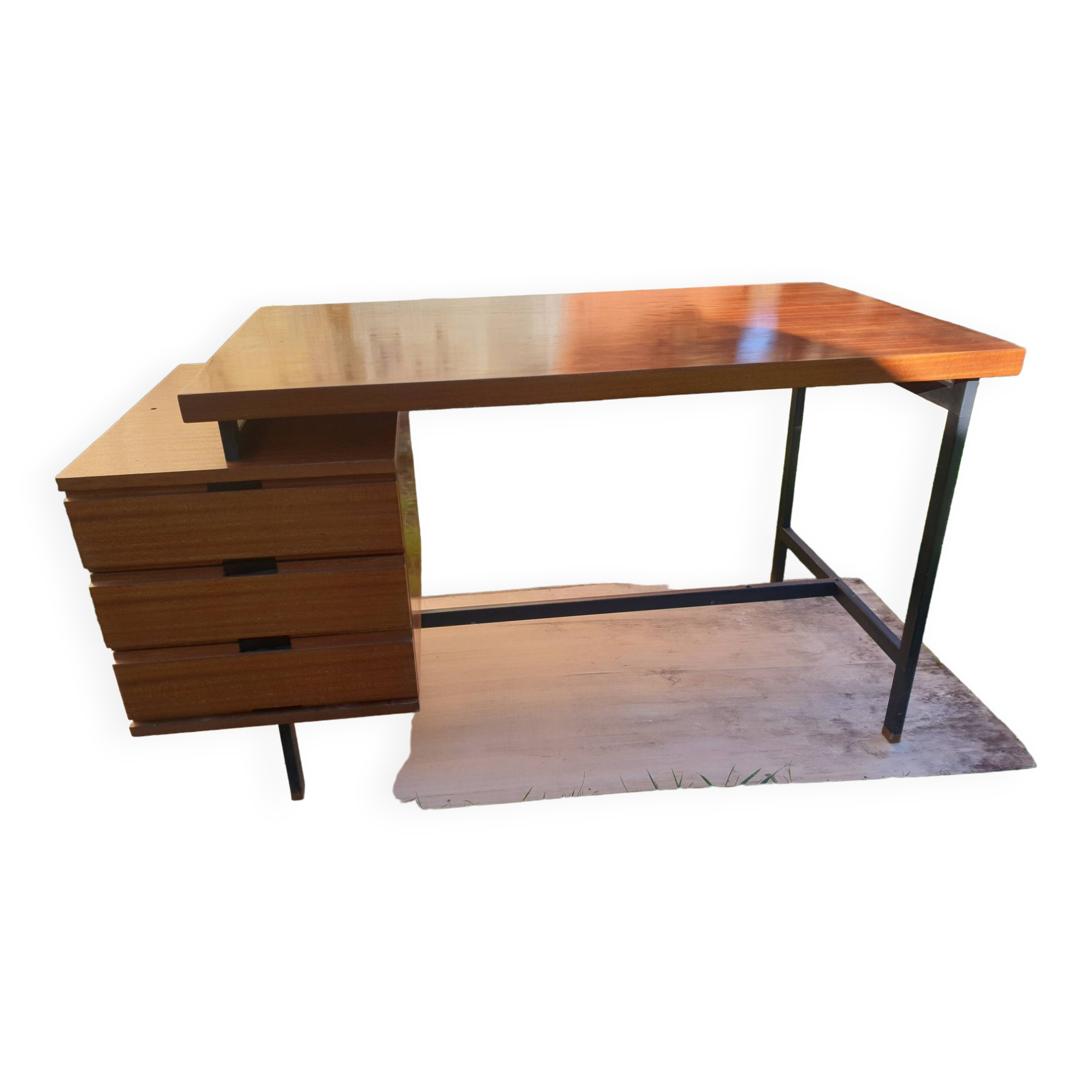 Pierre Guariche Office