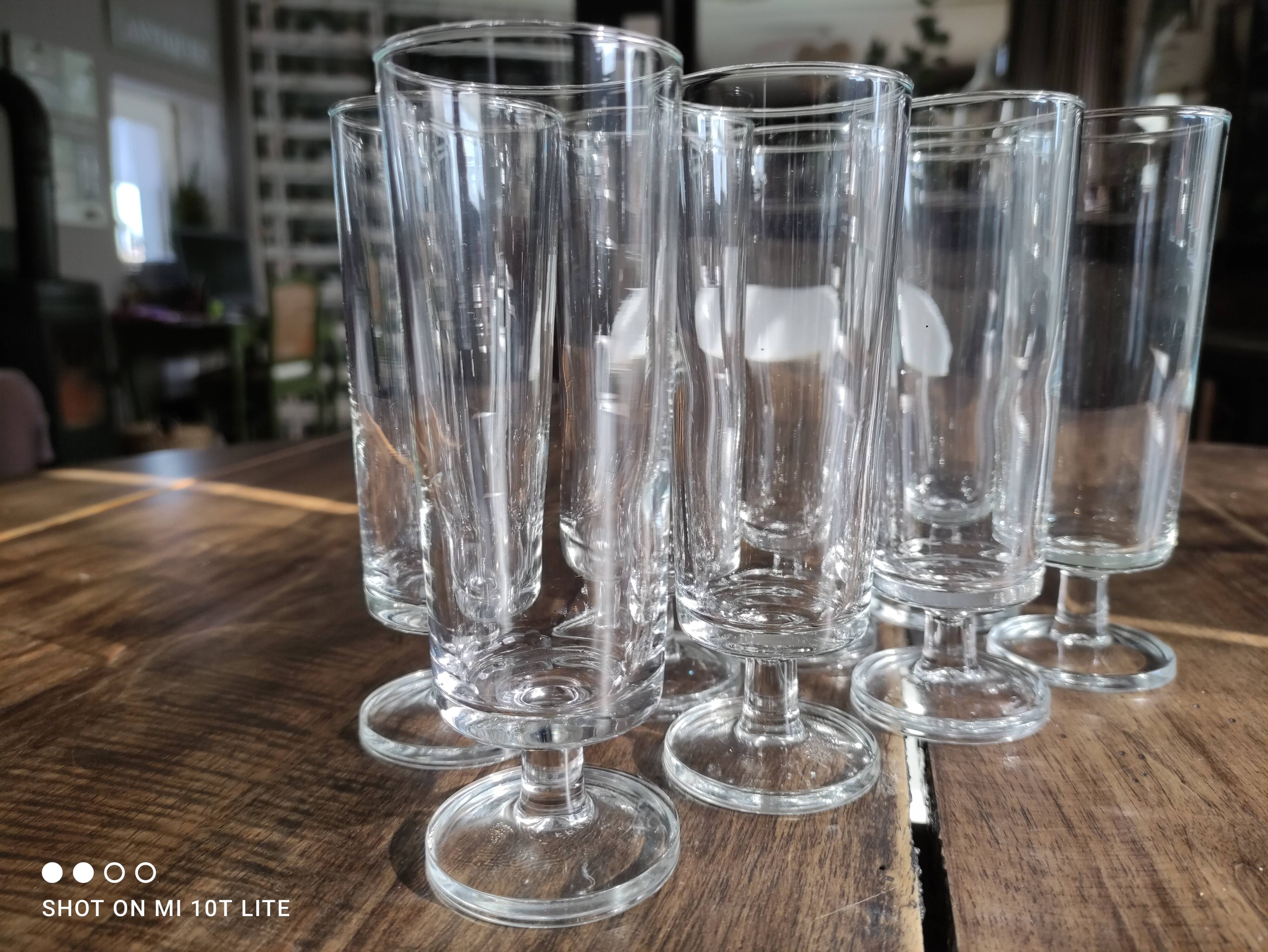 Set of 8 vintage glass champagne flutes Luminarc transparent Sweden model