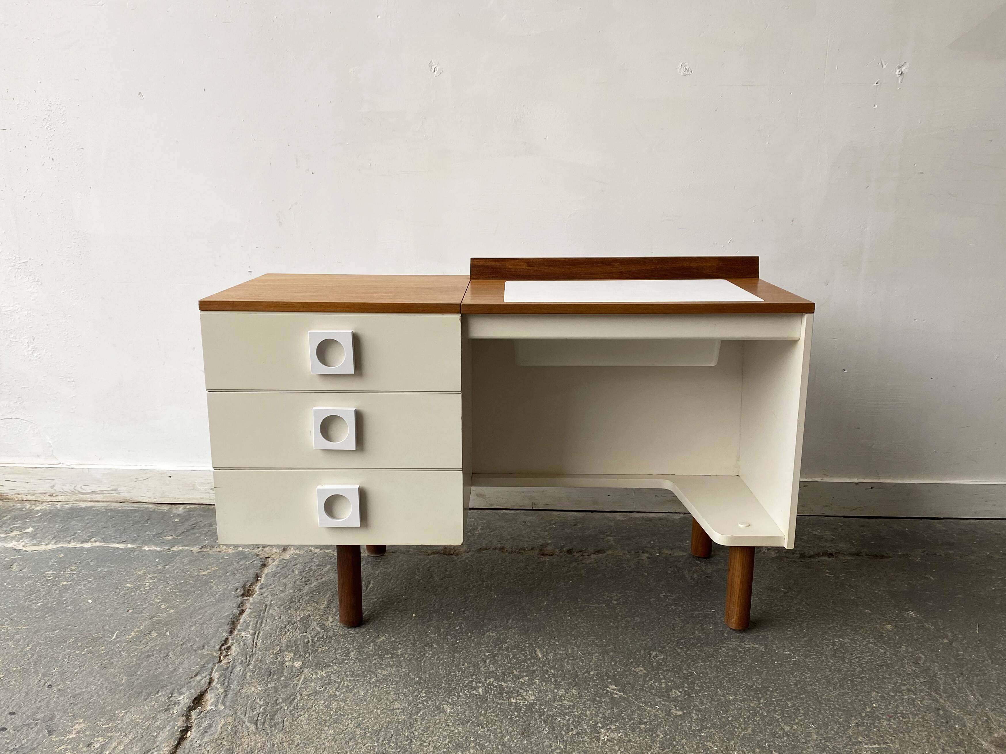 Mid century 1960’s desk/dressing table by Uniflex