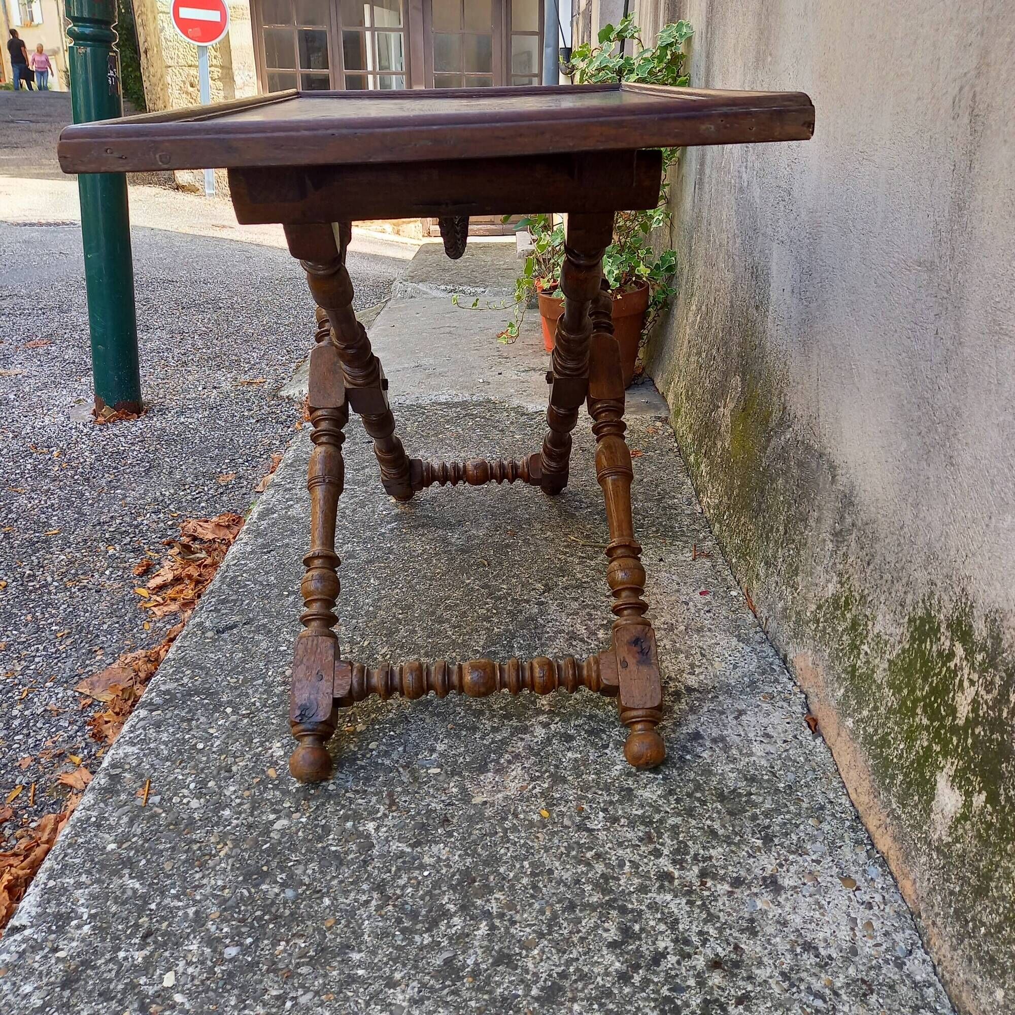 Folding oak table (winegrower's or sorting table)