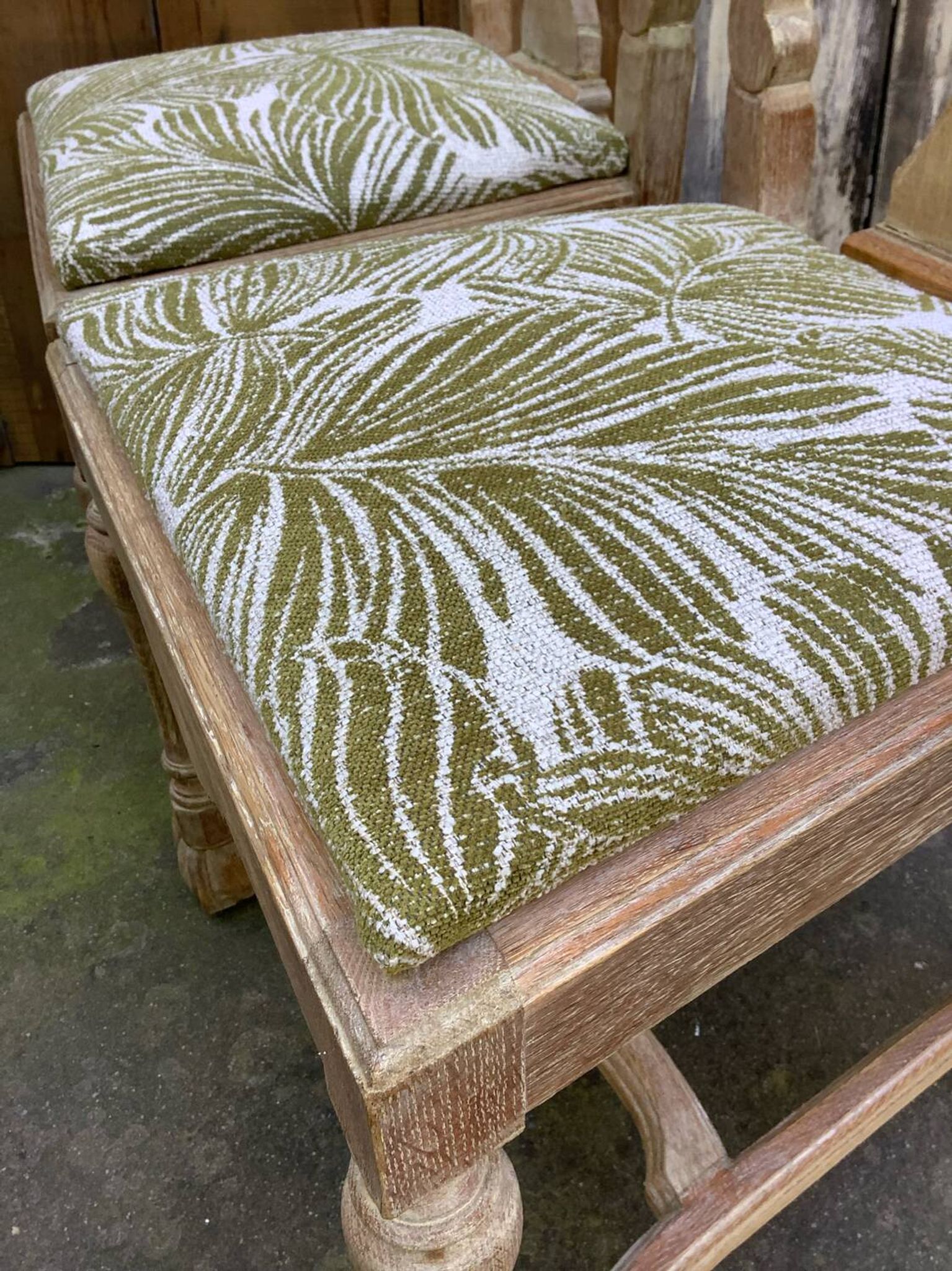 Lot de deux chaises Baroque Suedois
