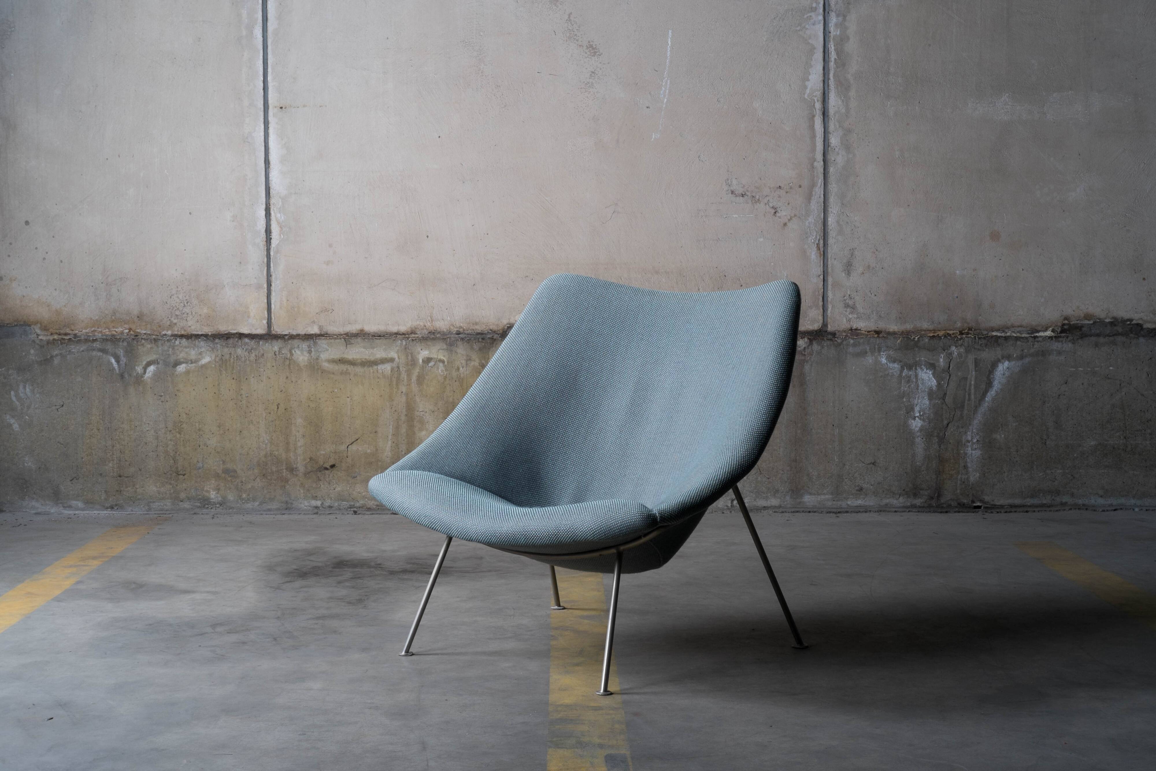 Pierre Paulin - Artifort F157 'Oyster' chair