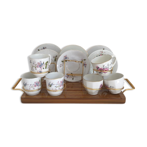 6 tasses et sous-tasses en porcelaine