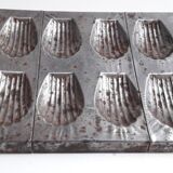 mold 12 old madeleines