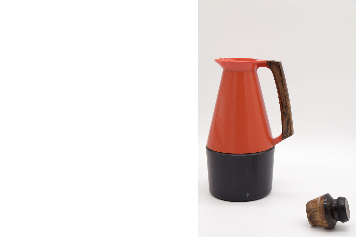 Scandinavian thermos TV-Kanna Signatur by Carl-Arne Breger for Husqvarna Borstfabrik, 1962