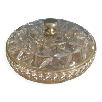 Sugar bowl in crystal molded