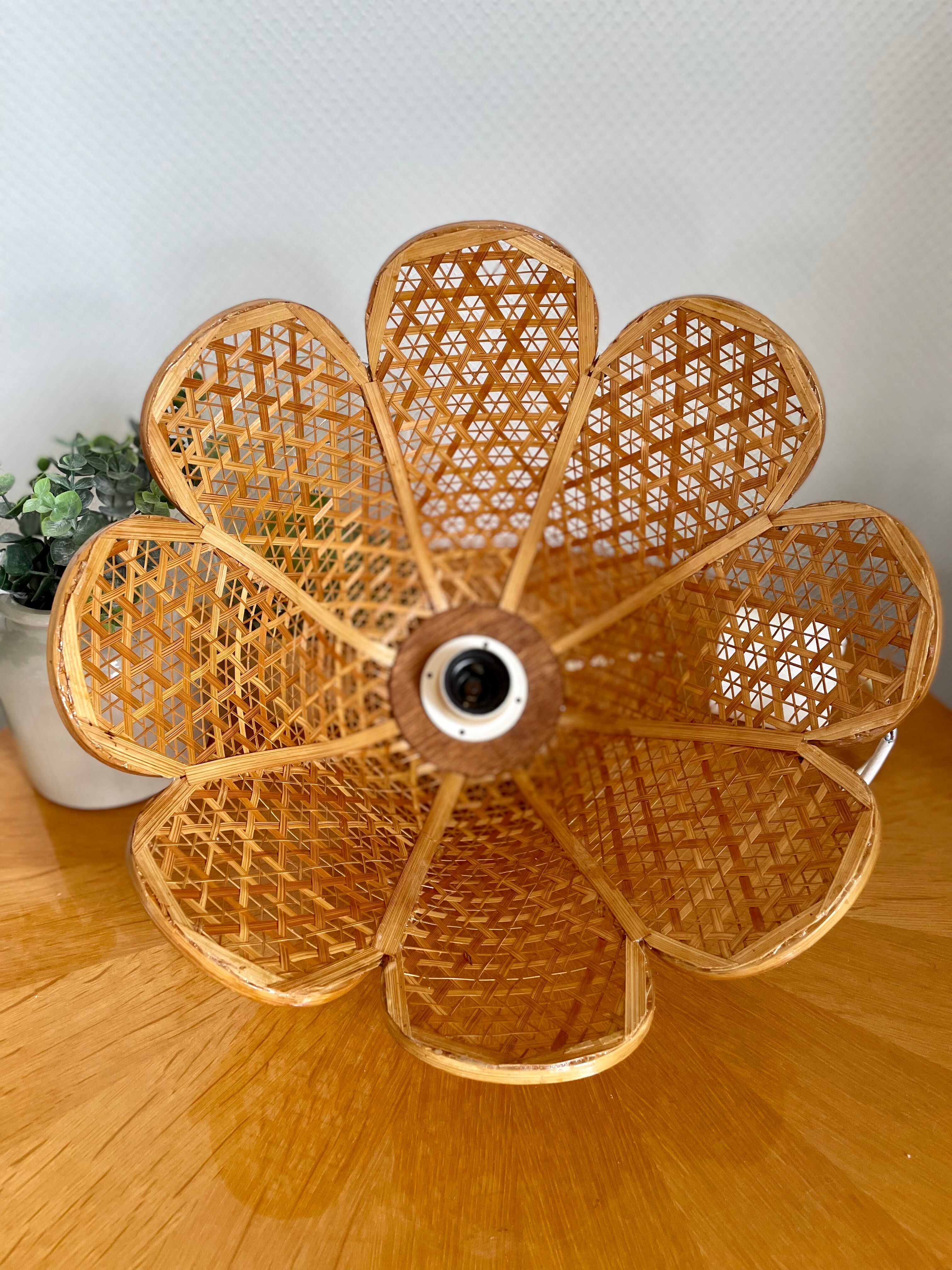 Vintage wicker rattan pendant lamp