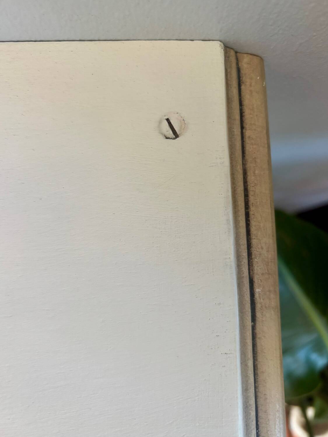 Rénovated antique dresser