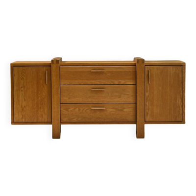 Buffet en chêne au design brutaliste, Belgique.