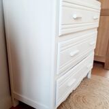 Retro chic chest of drawers