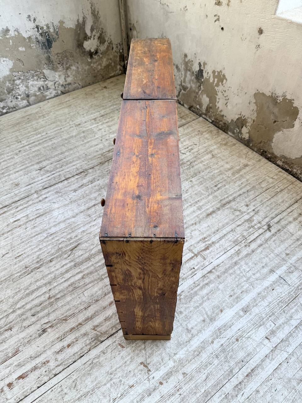 Trade furniture