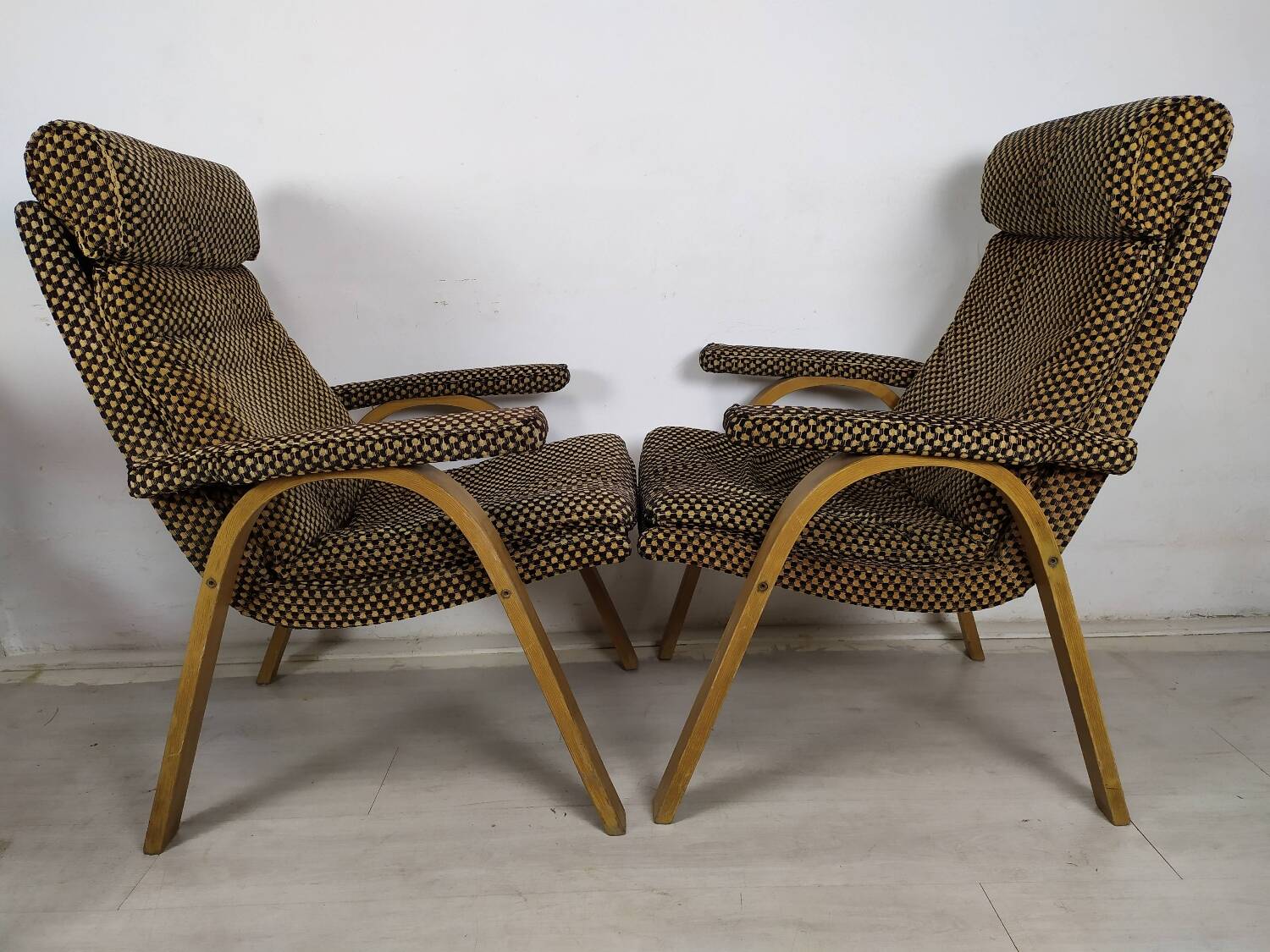 2 vintage Baumann armchairs