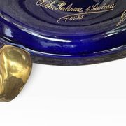 Grande coupe / centre de table bleu de Sèvres et or faïence de Tours signée