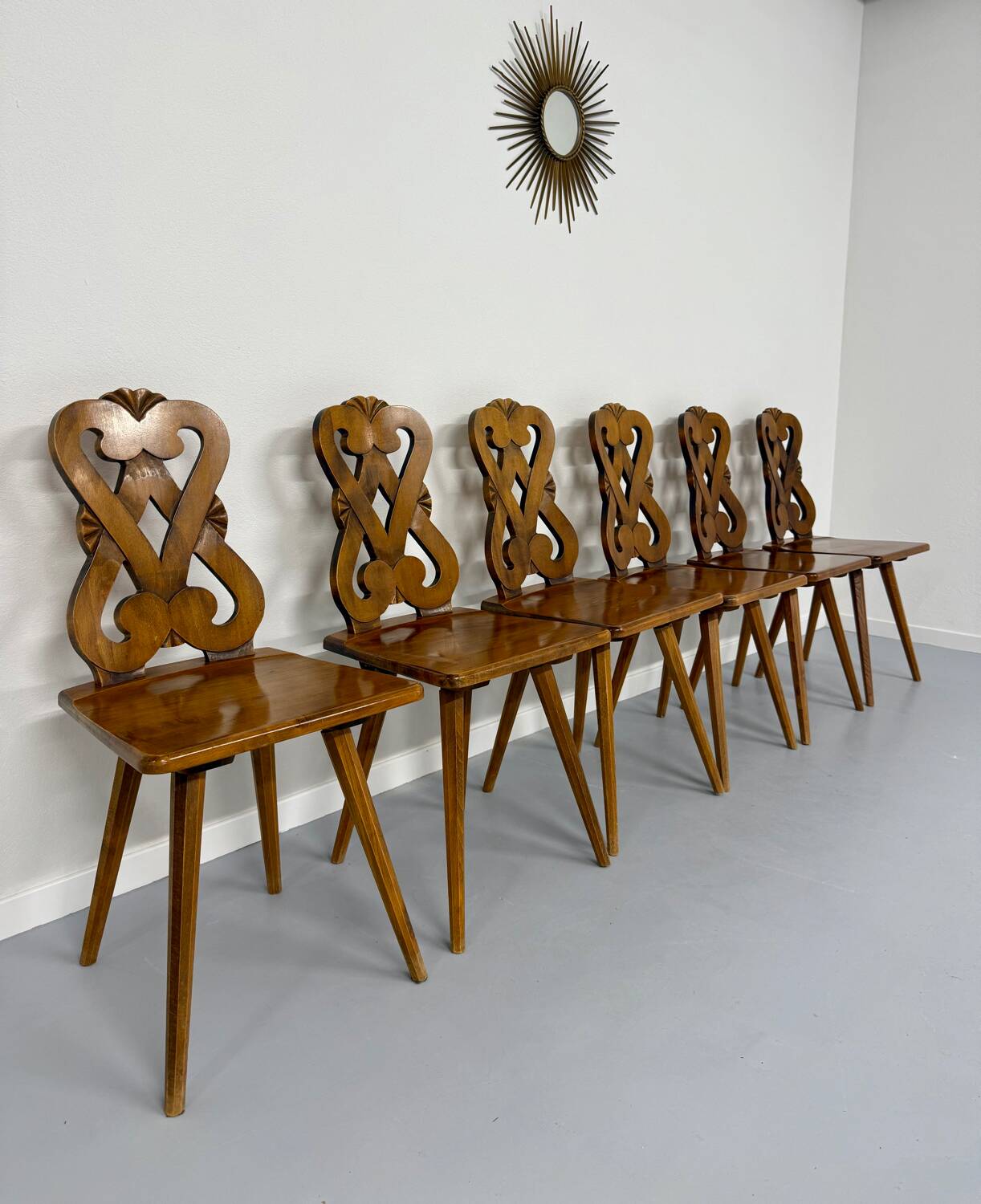 Set of 6 Alsatian double heart chairs in solid oak, early 20th century