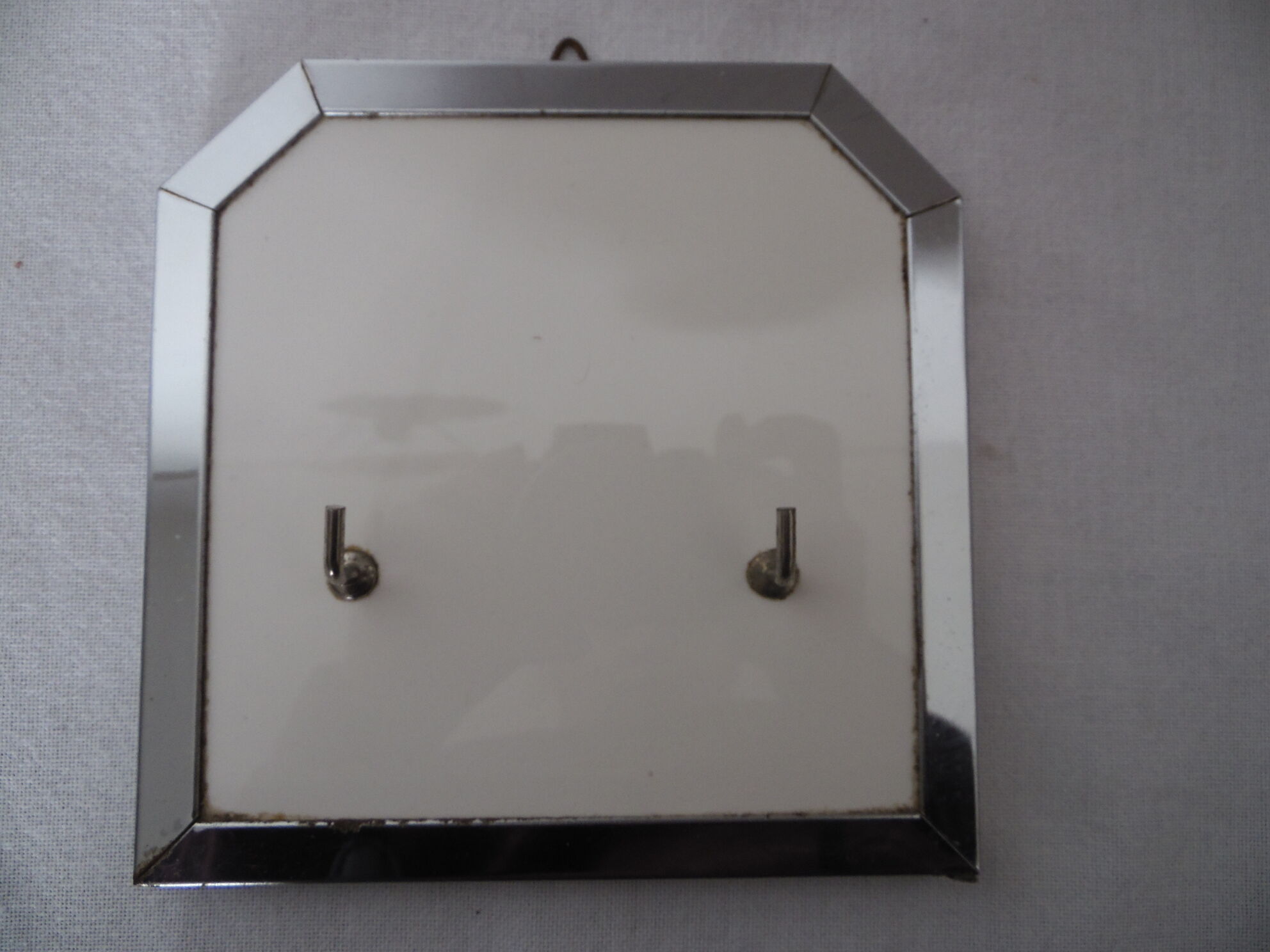 Ceramic tea towel holder