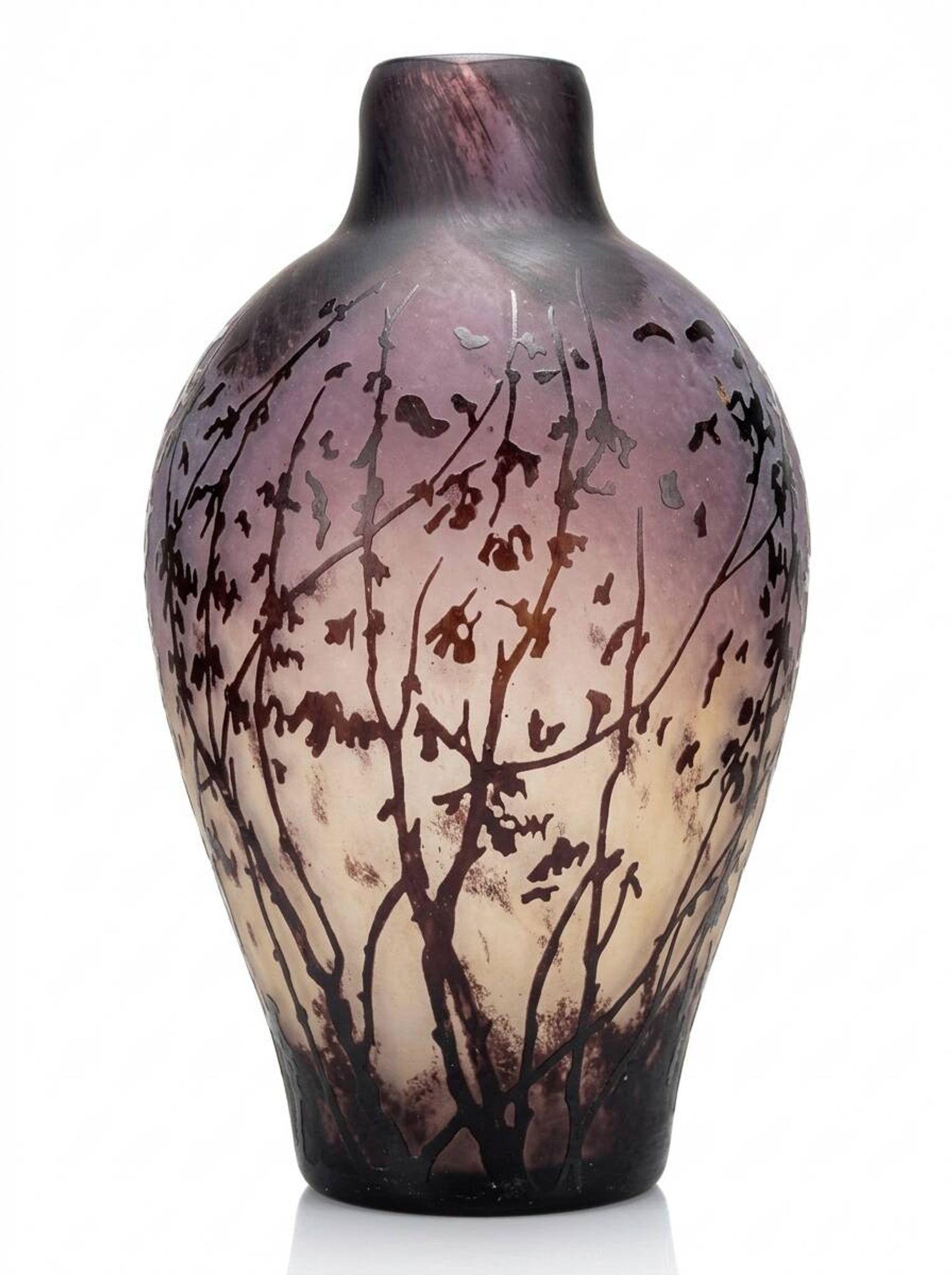 Vase en verre gravé à l'acide au décor de branches