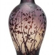 Vase en verre gravé à l'acide au décor de branches