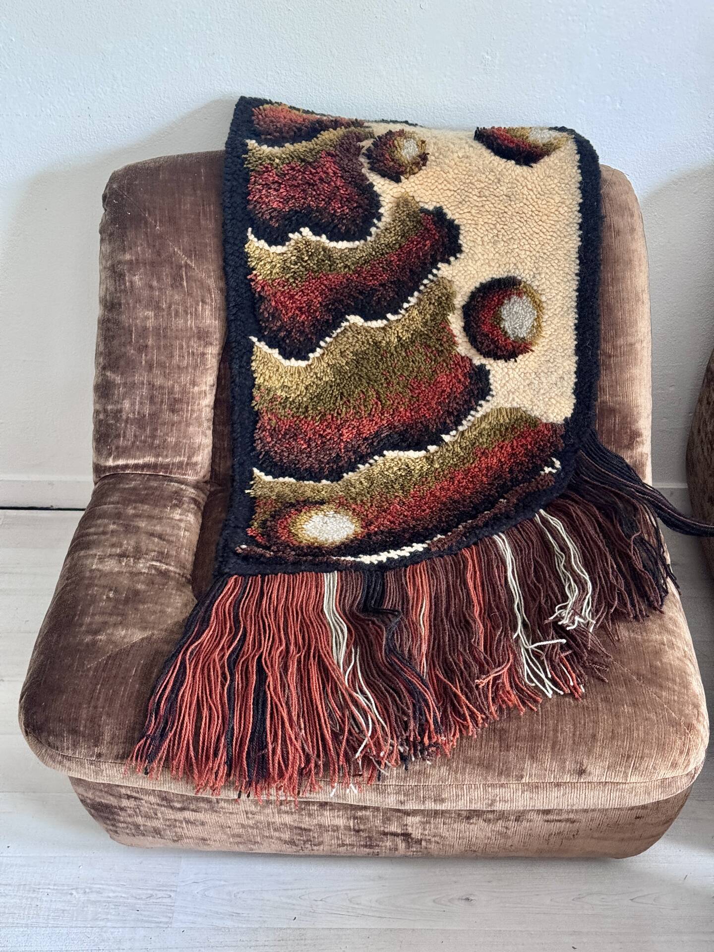 Vintage wandkleed wol 1970
