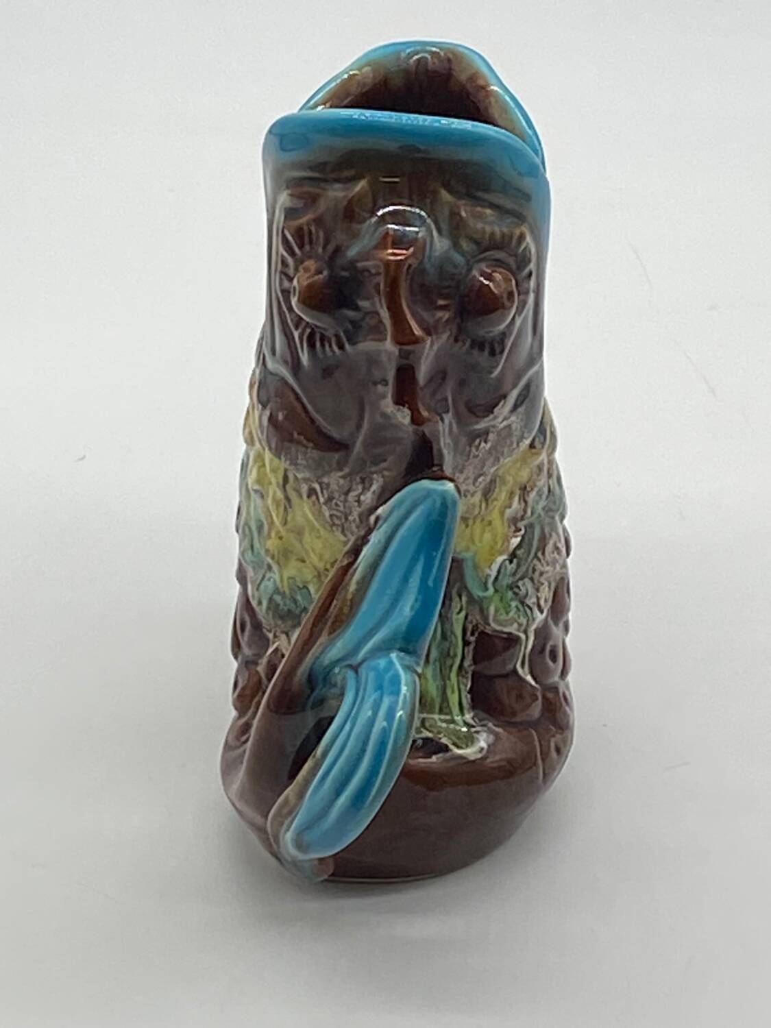 Zoomorphic pitcher / ceramic fish