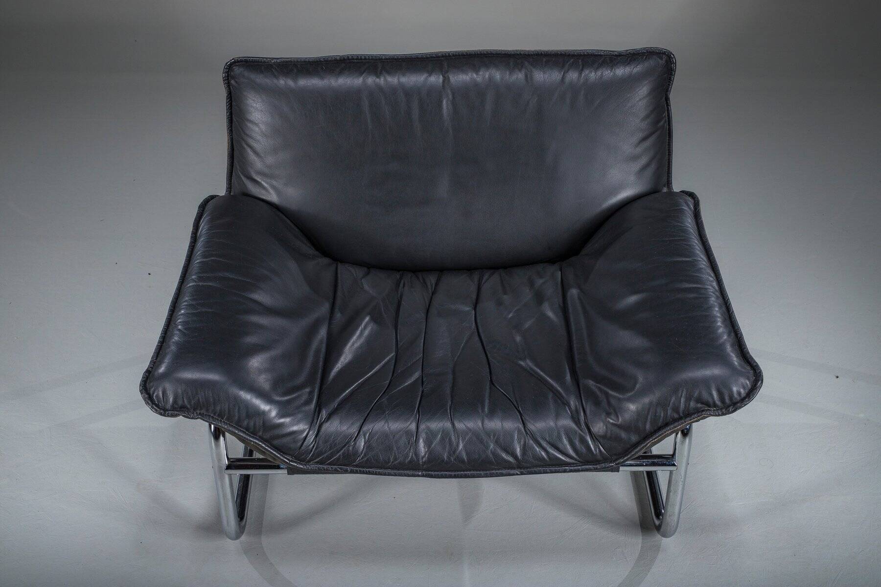 Bauhaus lounge chair in black leather attributed to Johan Bertil Häggström for Swed-Form / Ikea, Sweden, 1970s
